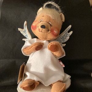 1994 Annalee 8” Christmas Bear Angel with Original Tag and Eyes Closed #8053